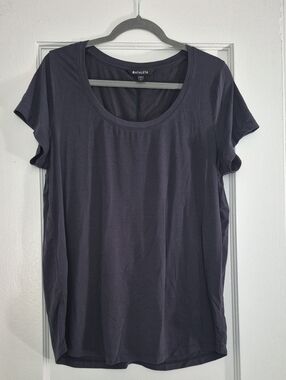 Athleta Navy Blue Short Sleeve Shirt